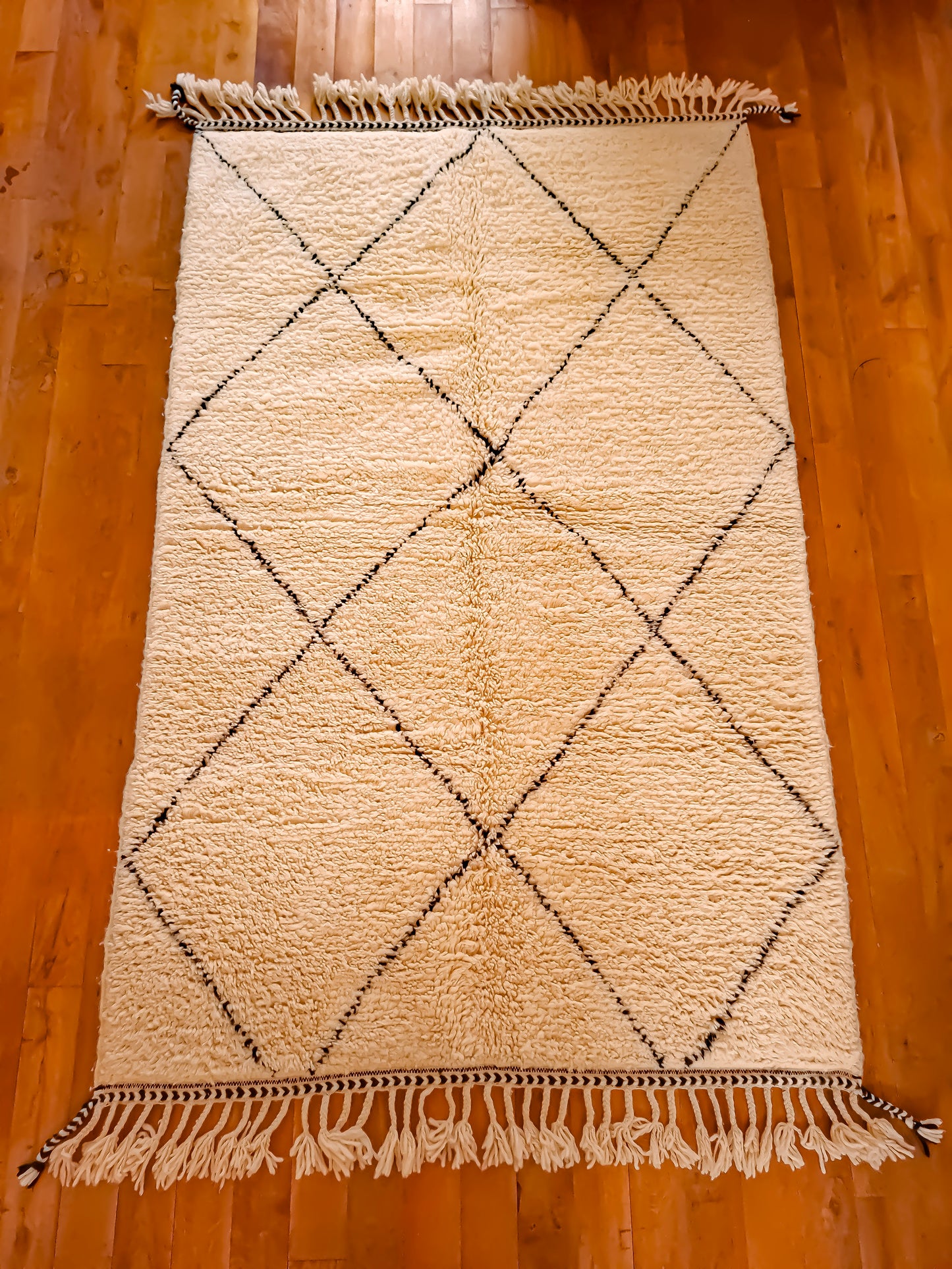 Marokkaans Berber Tapijt - Atlas Line (2,5M x 1,5M)