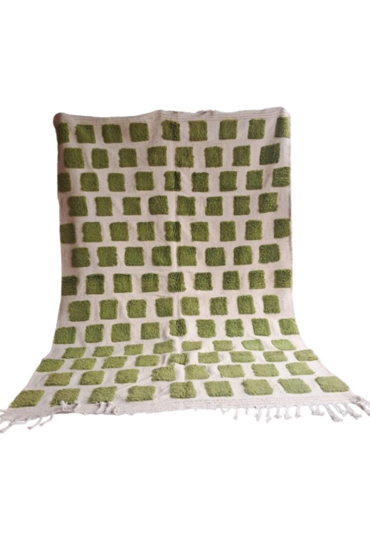 Marokkaans Berber Tapijt – Handgemaakt Wit Vloerkleed met Groen Vierkantjespatroon (2,9M x 2M)
